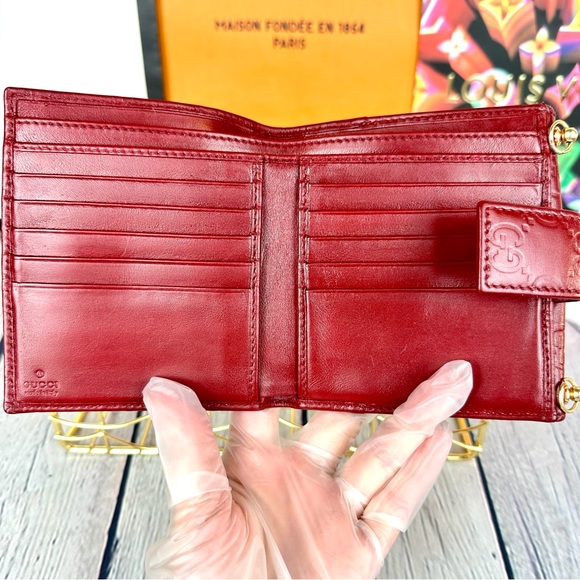 Gucci red leather mini Guccissima wallet crossbody - Picture 5 of 15